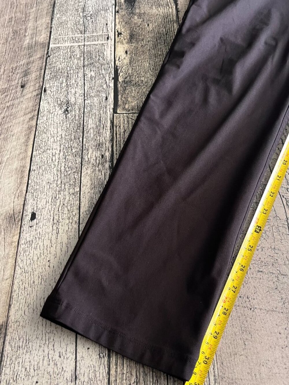 lululemon ABC pants - Picture 5 of 5
